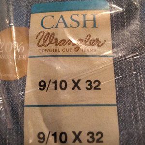 Wrangler Cash Women's Ultimate Riding Dream Believer Jeans 9/10-Never opened/NWT